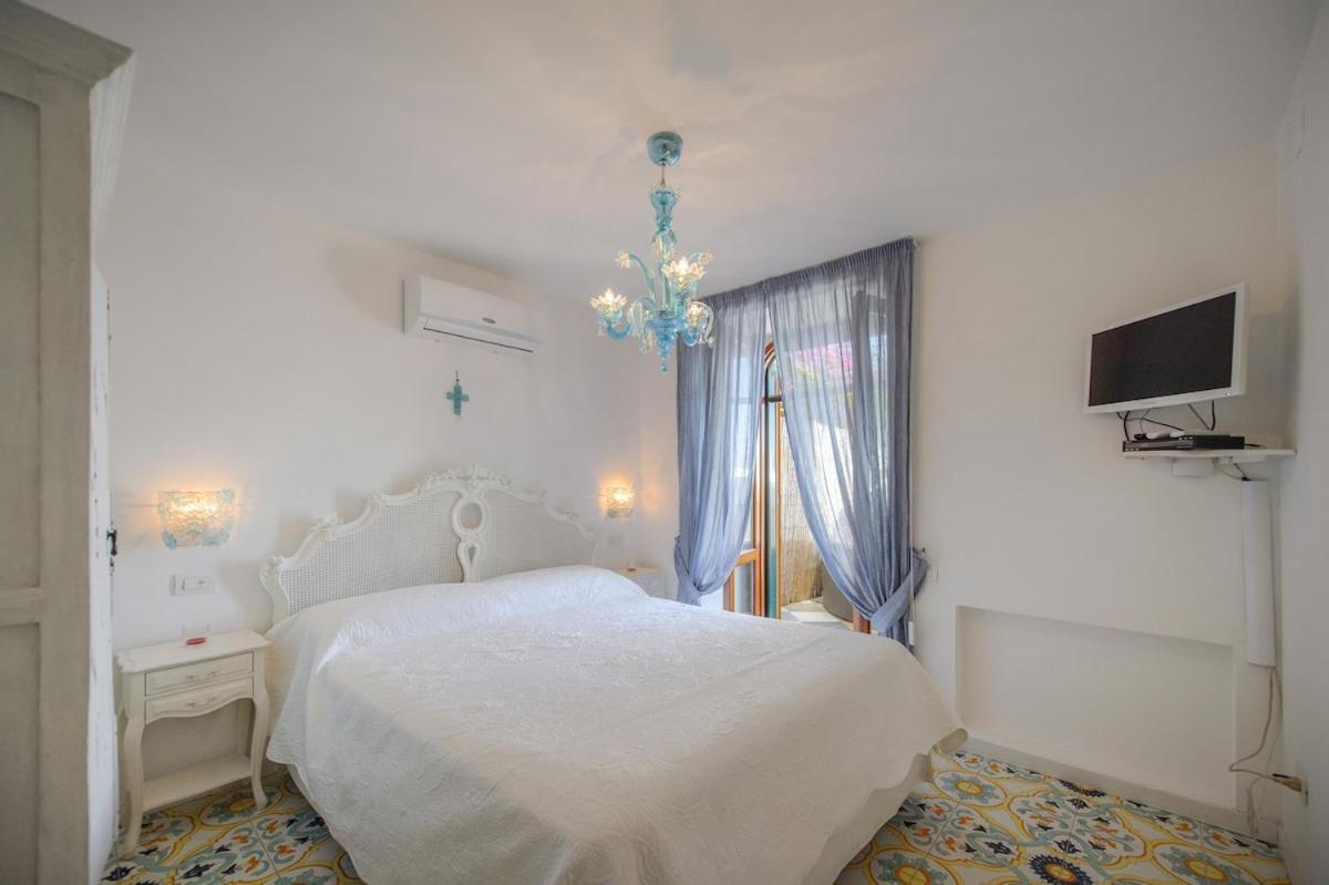 Villa Amalu Capri Piscina E Giardino Exterior foto