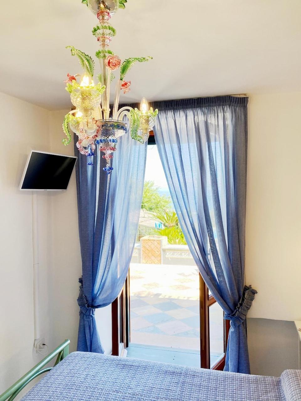 Villa Amalu Capri Piscina E Giardino Exterior foto