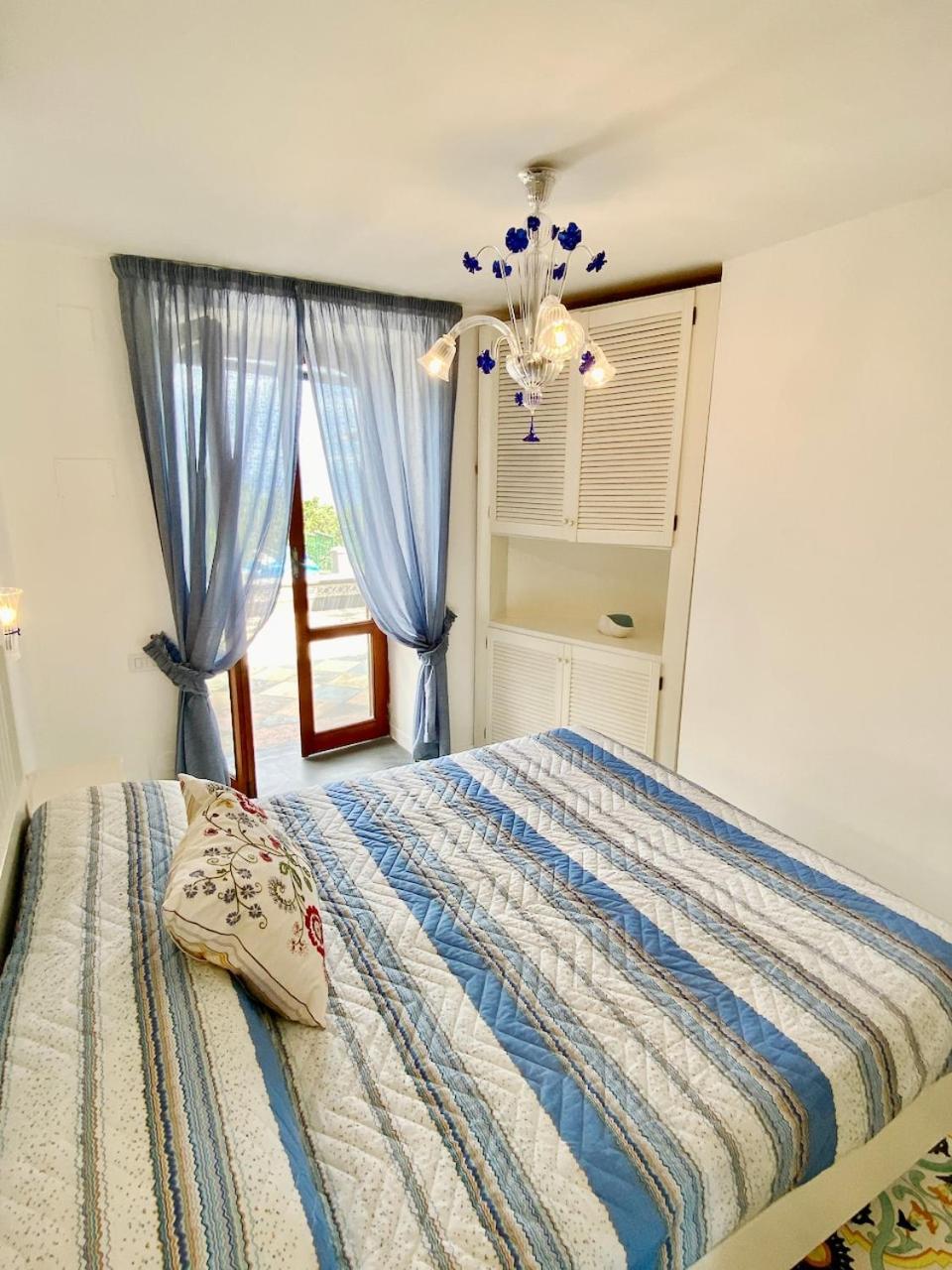 Villa Amalu Capri Piscina E Giardino Exterior foto
